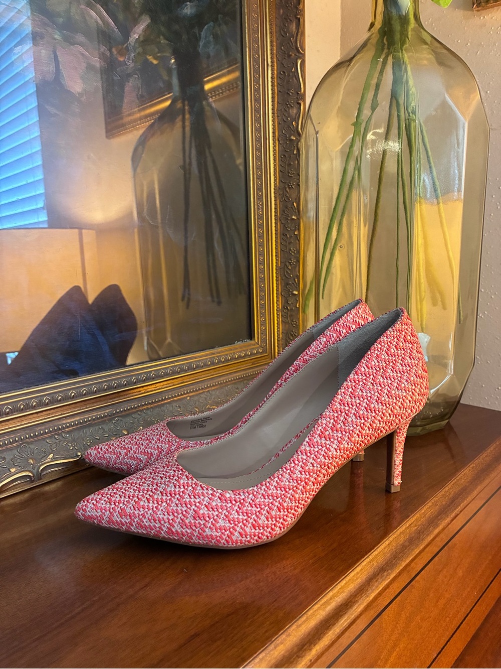 Alfani Jeules pointed-toe pumps in a coral-pink chevron tweed texture. 8.5